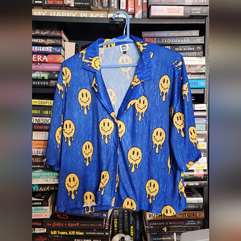 Bourbon And Belles Drip Smiley Top NWOT Size Medium